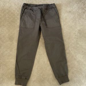 Green Roots Cargo Pants Size Medium